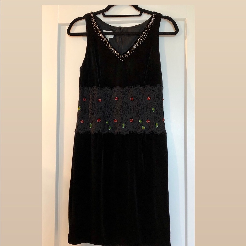 Donna Morgan black velvet dress